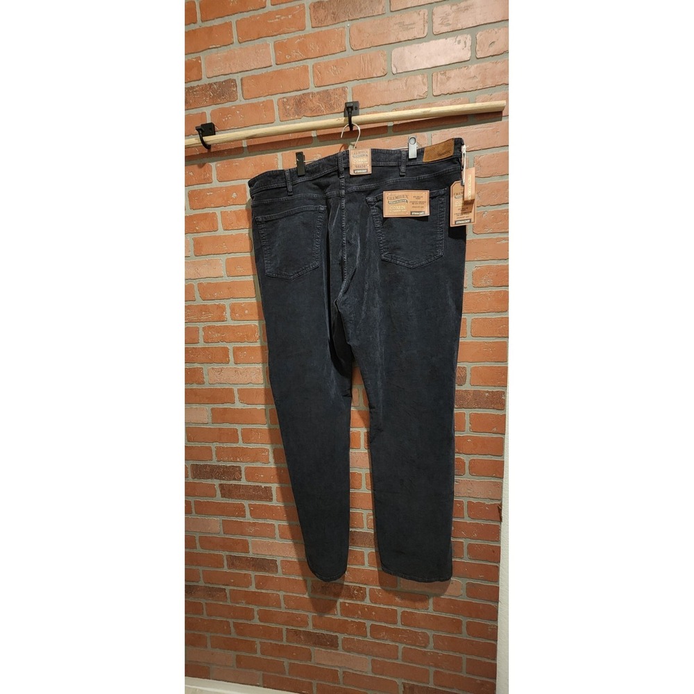 Cremiuex Corduroy Straight Leg Jeans 44×34 Chocolate Color.               Bin 2 - Picture 12 of 12